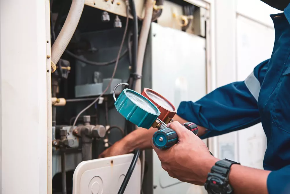 Commercial HVAC maintenance and repair services - Facilities USA